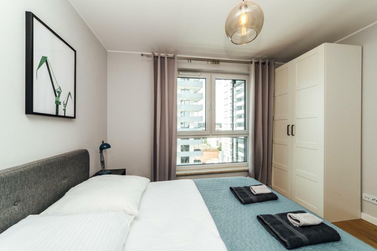 Pobookowane Stocznia Apartments Gdańsk Buitenkant foto