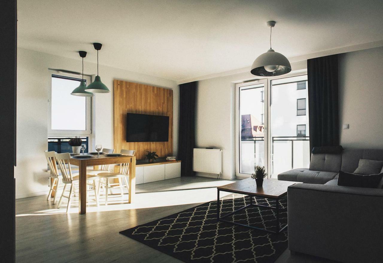 Pobookowane Stocznia Apartments Gdańsk Buitenkant foto