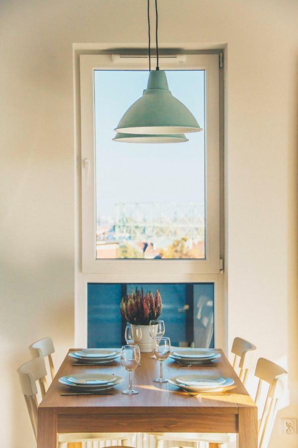 Pobookowane Stocznia Apartments Gdańsk Buitenkant foto