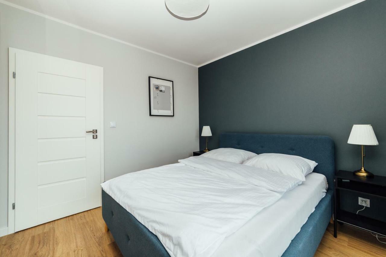 Pobookowane Stocznia Apartments Gdańsk Buitenkant foto
